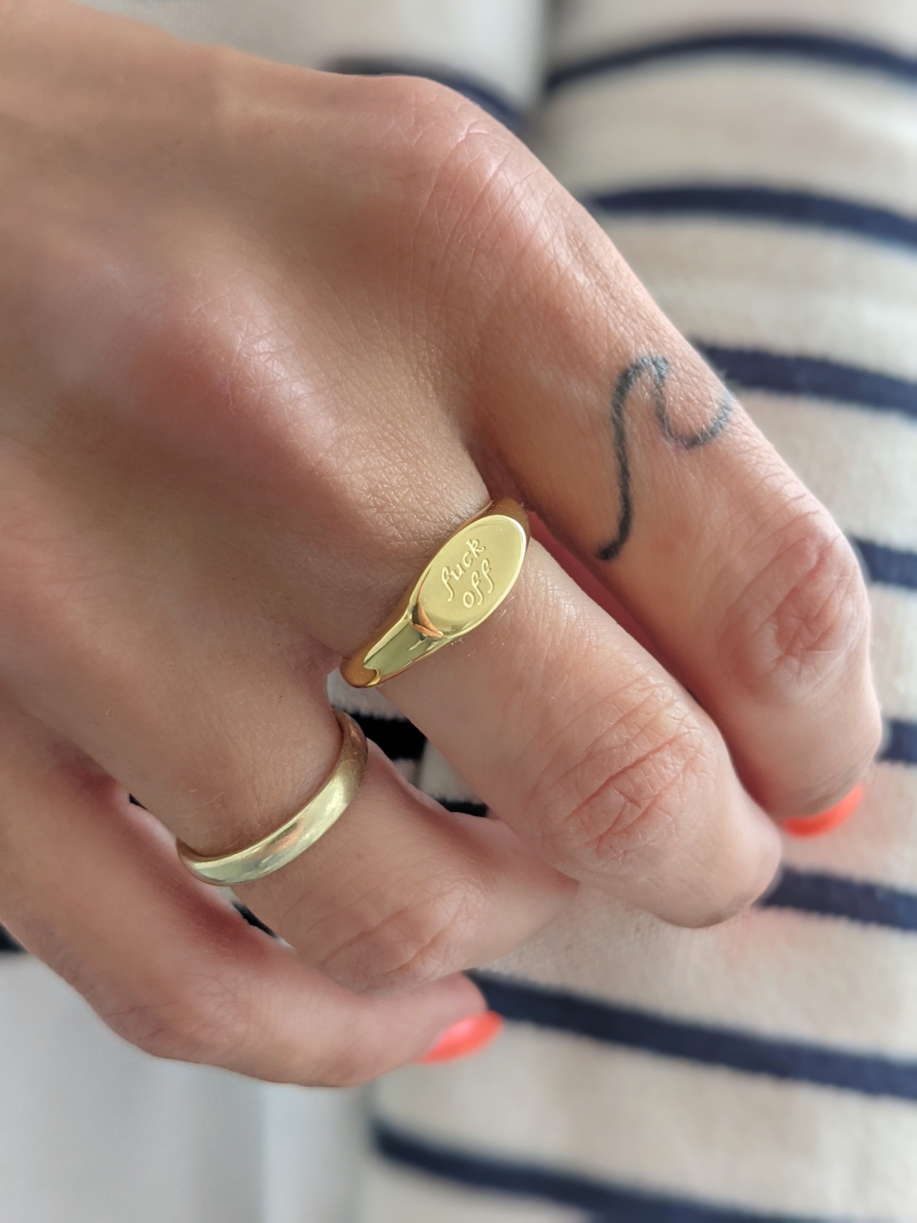 Ring IN YOUR FACE- versch. Farben SALE