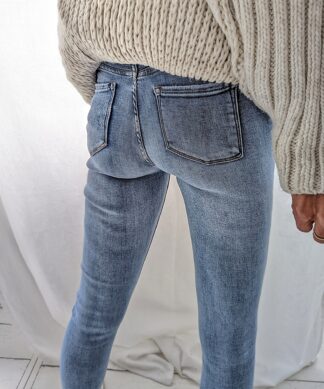Skinny Jeans TIGHT AND HIGH- light blue destroyed