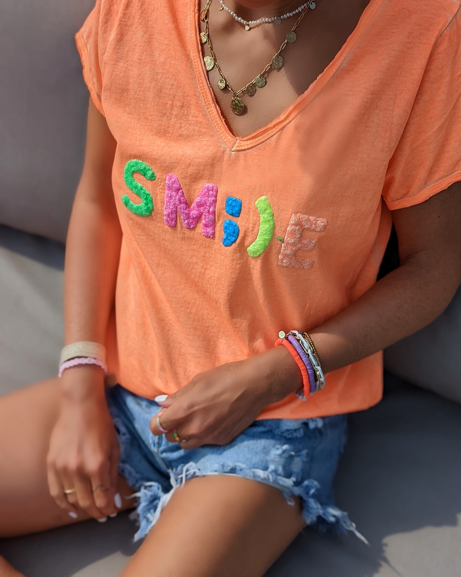 T-Shirt geflockt SMILE RAINBOW – versch. Farben