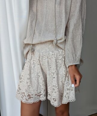 Sweet Lace Shorts CURTAINS – versch. Farben