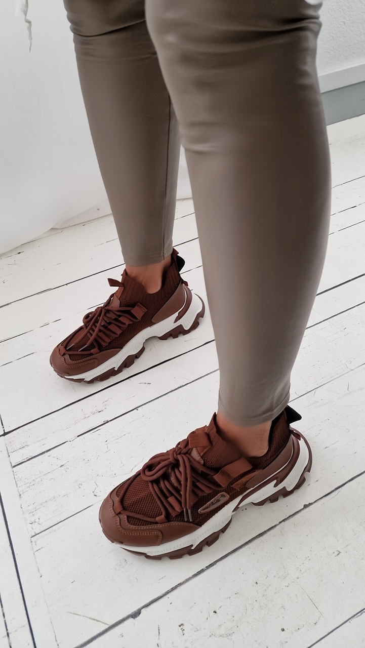 Sock Sneaker TRINITY – braun