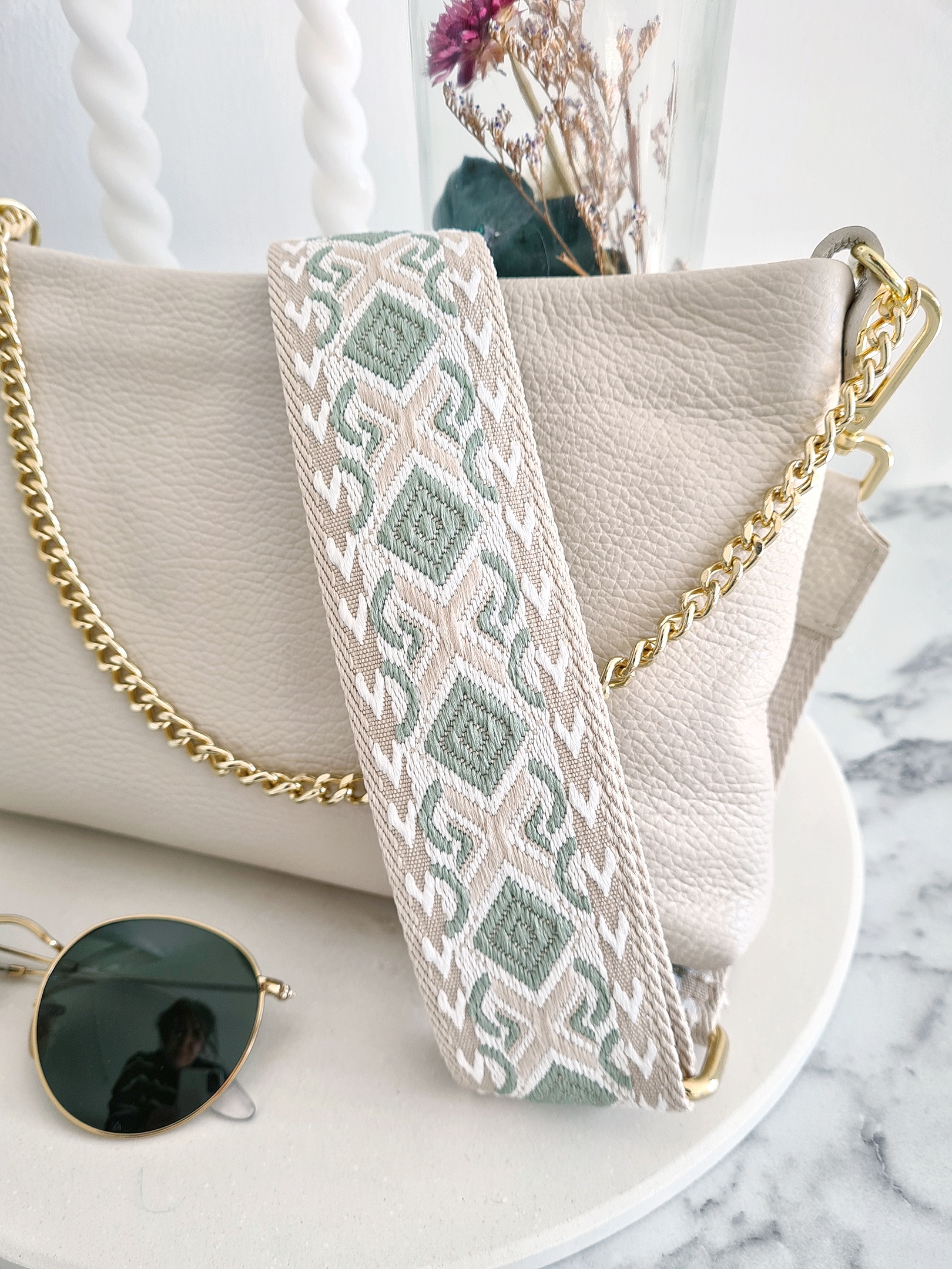 Bagstrap CARAT MATCHA BEIGE – GOLD EDITION