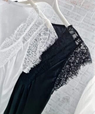 Spitzentop UNDERNEATH – versch. Farben