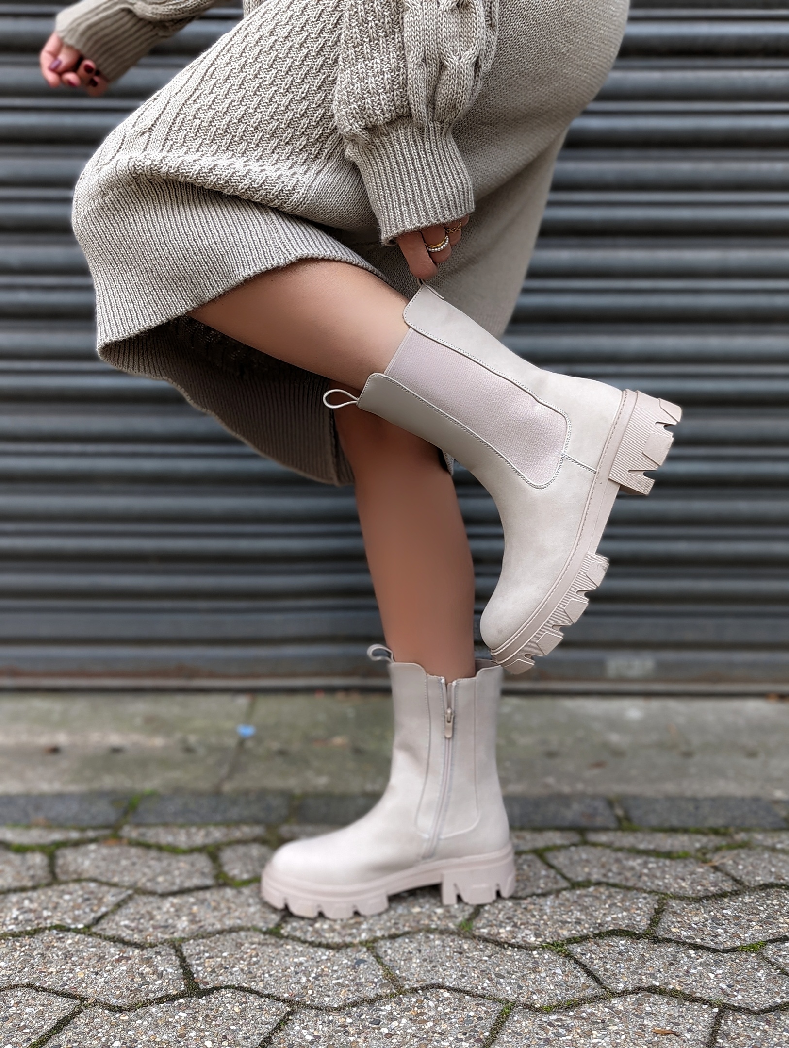 Boots EDMONTON – TAUPE