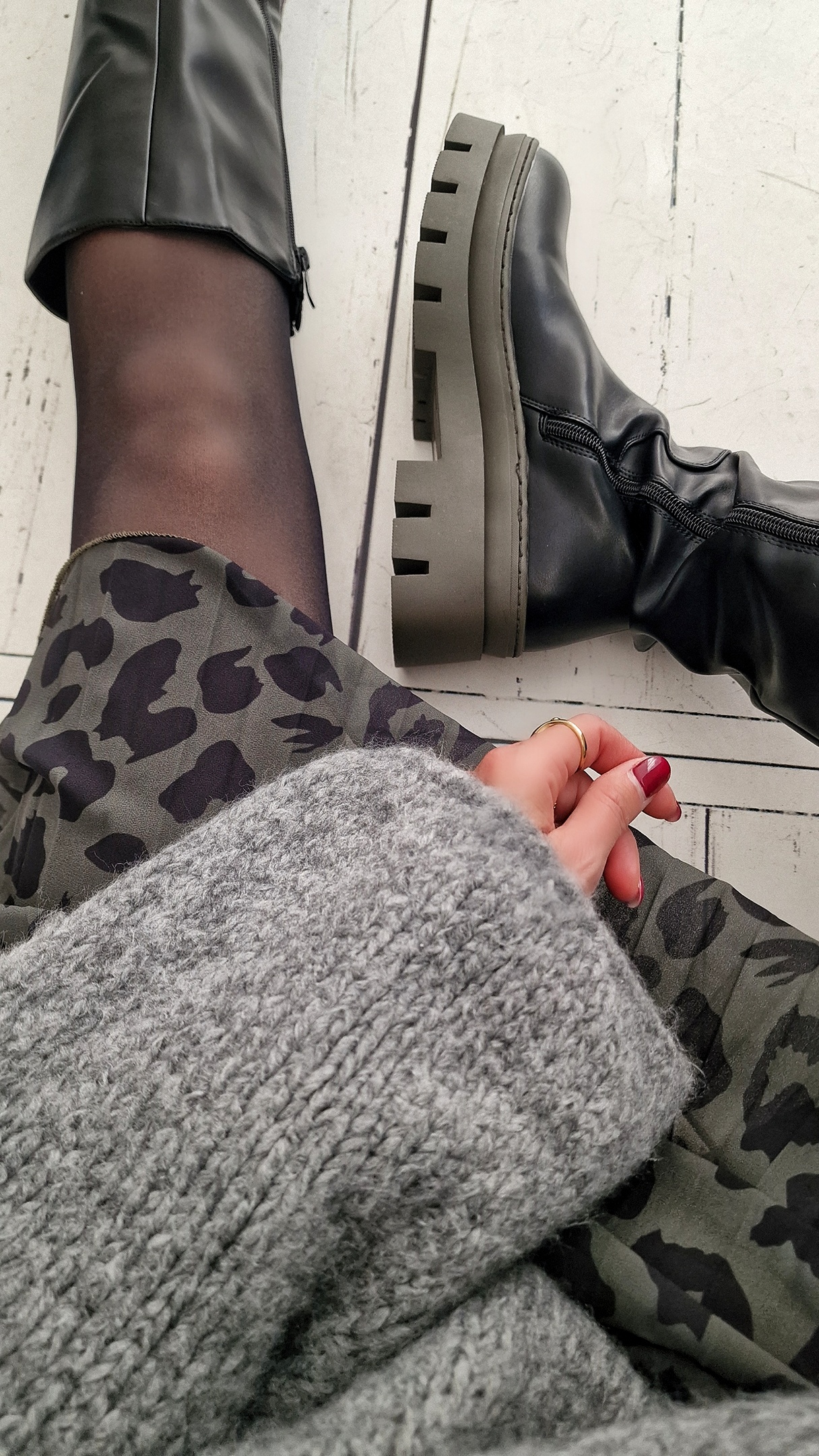 High Boots CLIFTON – BLACK-KHAKI