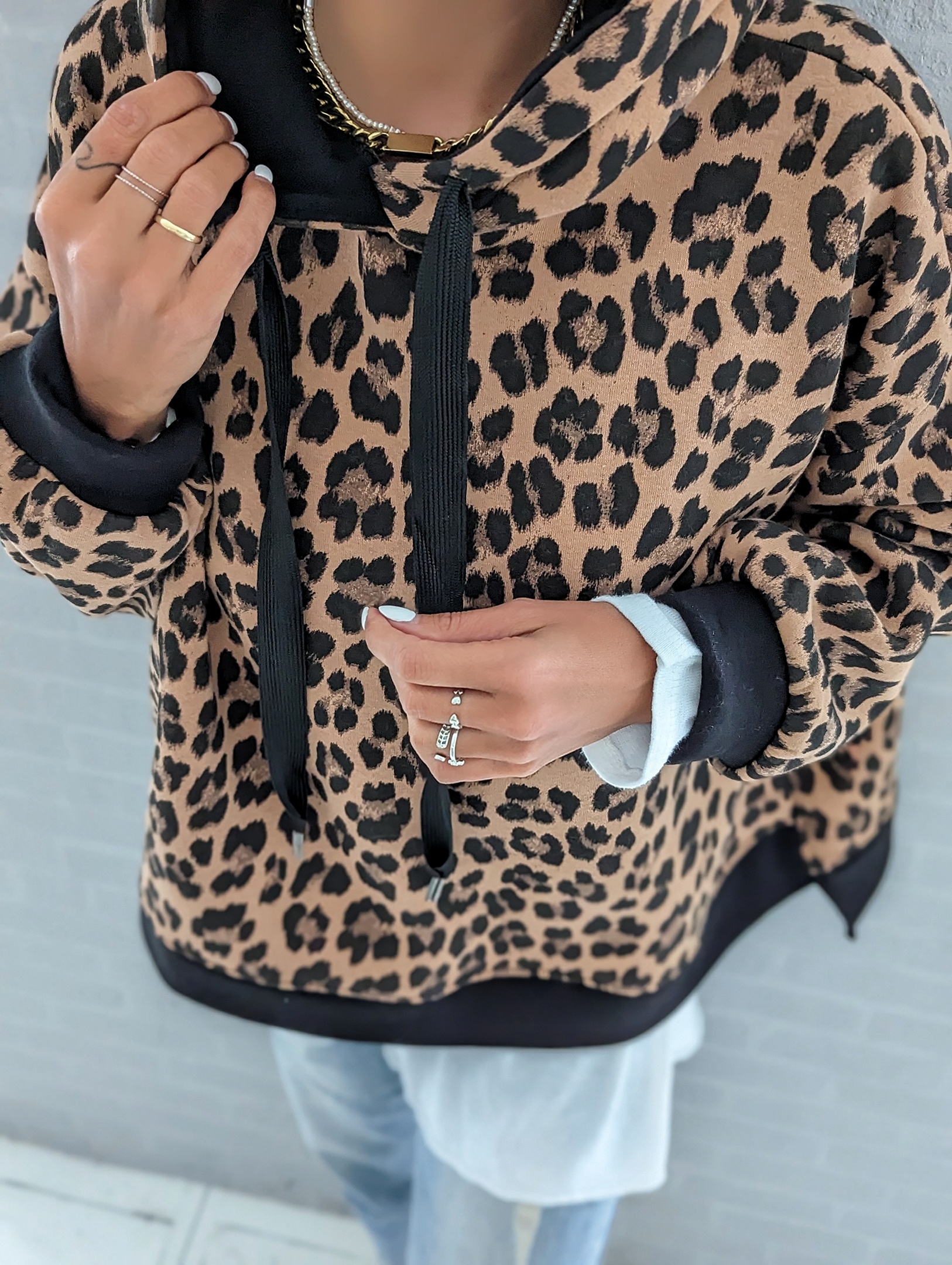 Hoodie WILD ONE LEO – versch. Farben