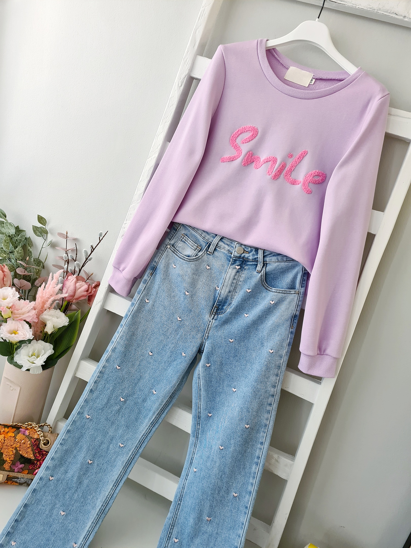 Straight Jeans – ITS CALLED A HEART SALE