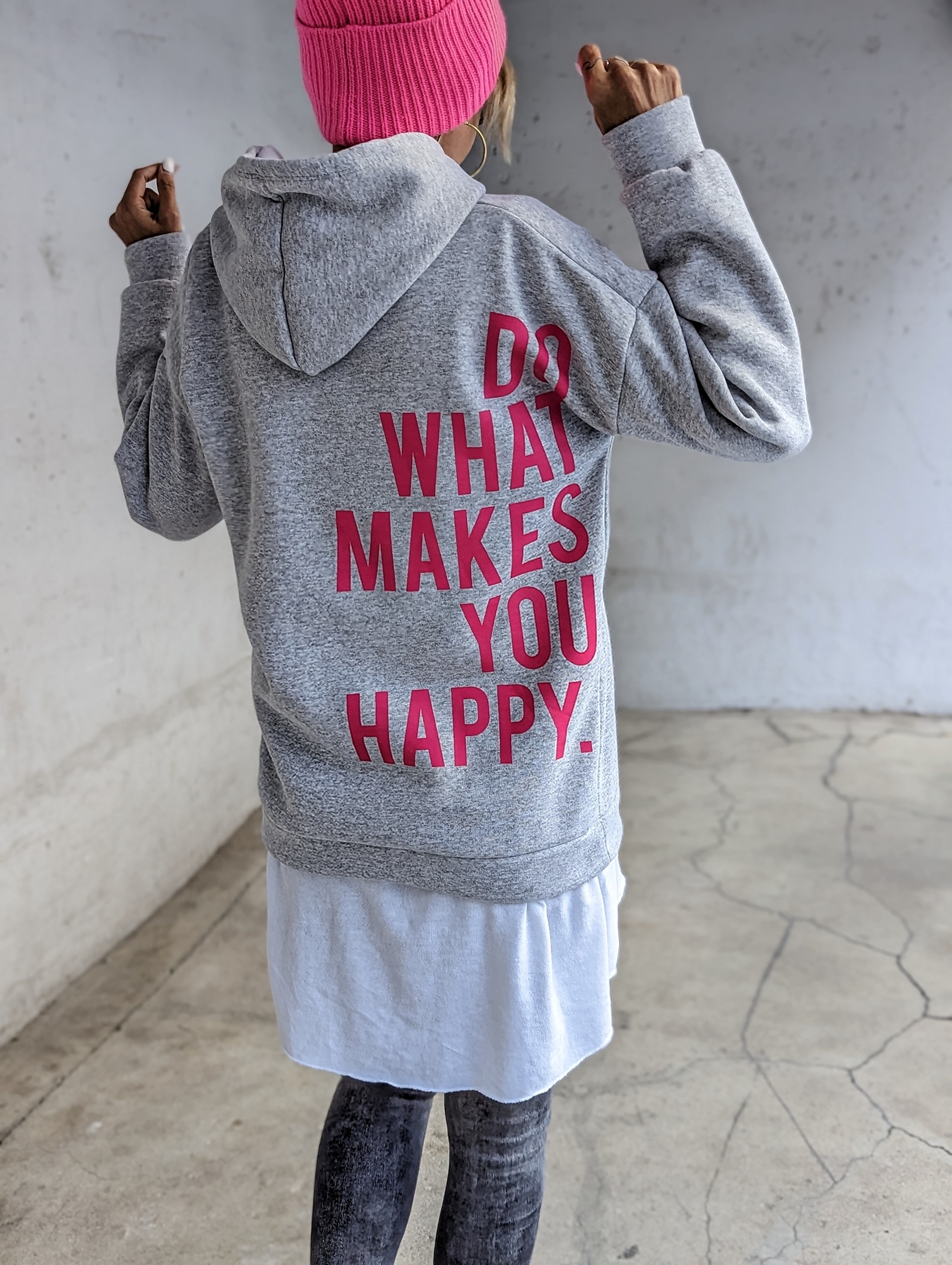 Hoodie DO WHAT MAKES YOU HAPPY – BACKPRINT