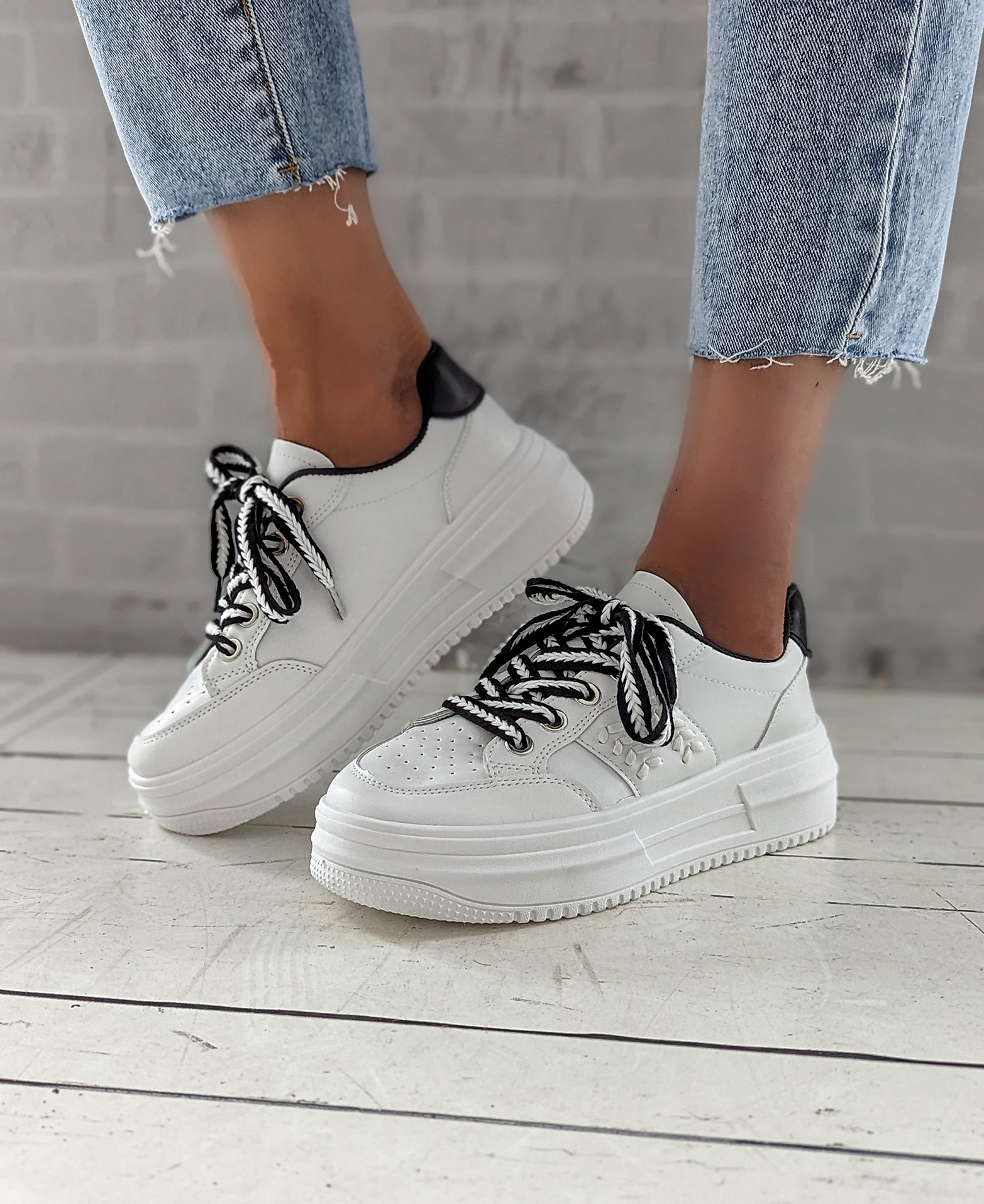 Sneaker WIMBLEDON – schwarz