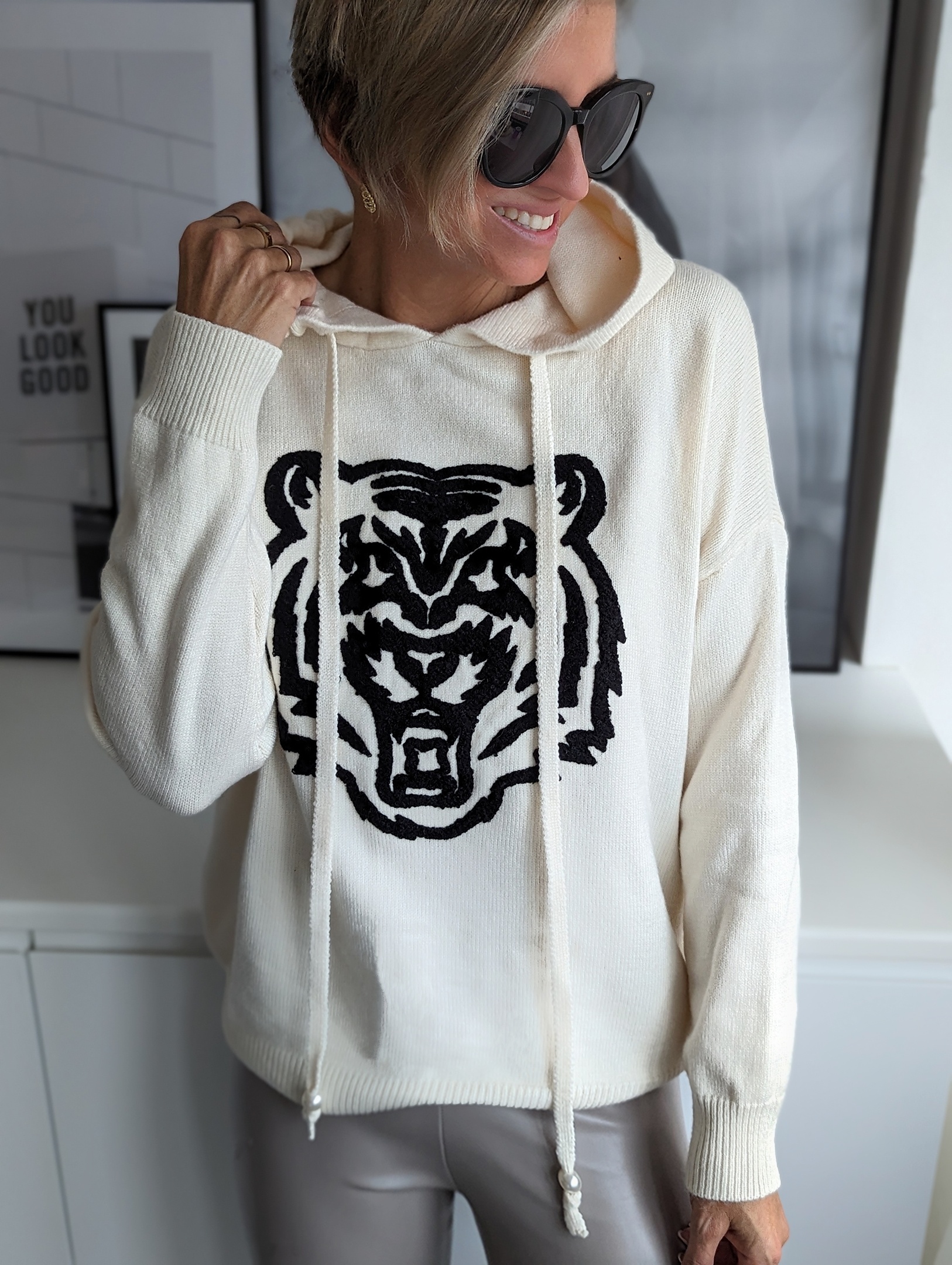 leichter Strick Hoodie – TIGER CLAW – creme
