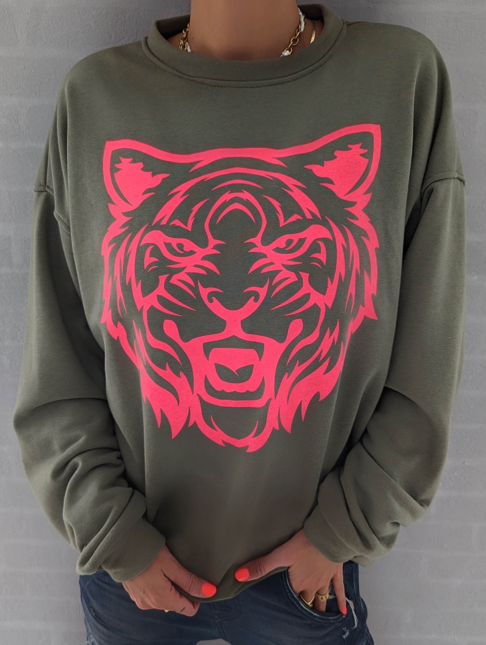Sweater NEON TIGER – versch. Farben
