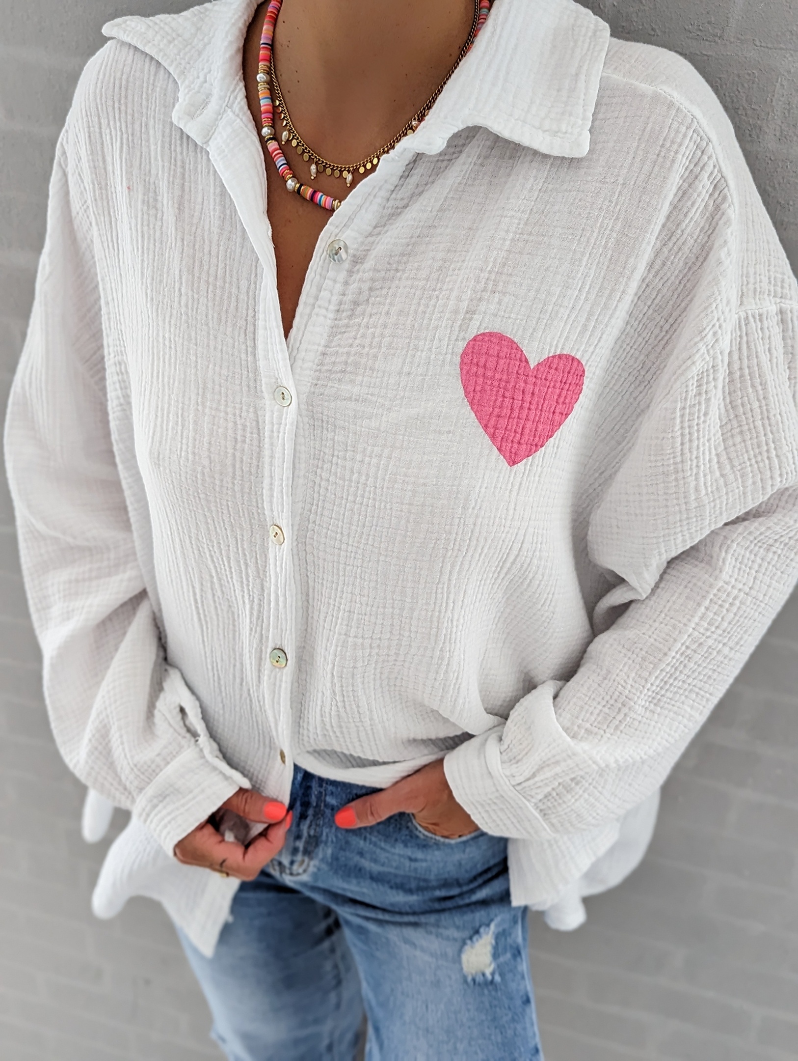 kurze Musselinbluse – Heart in the right Place – versch. Farben