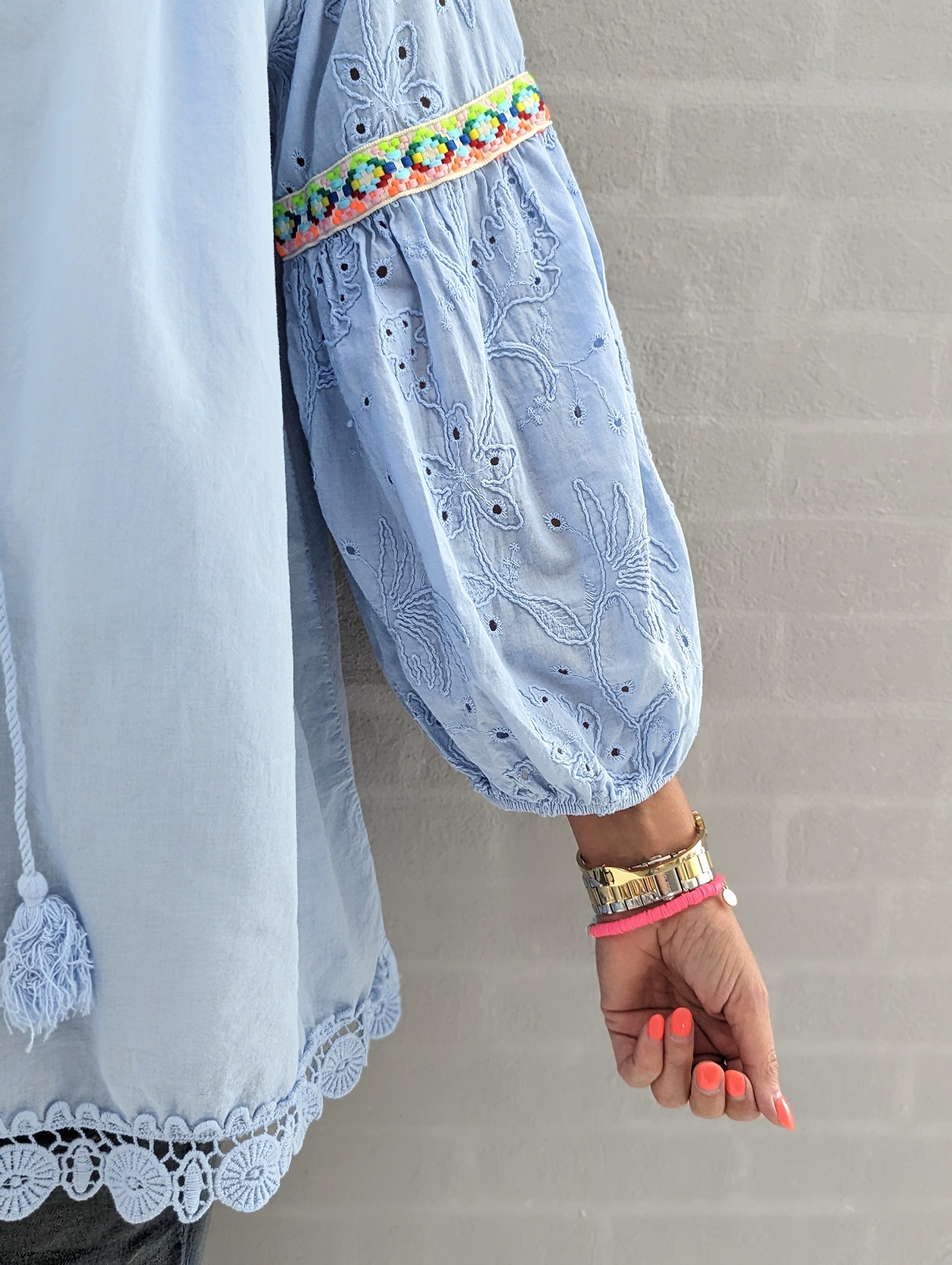 Offshoulder Lochstickbluse – SUMMER FEELING – versch. Farben