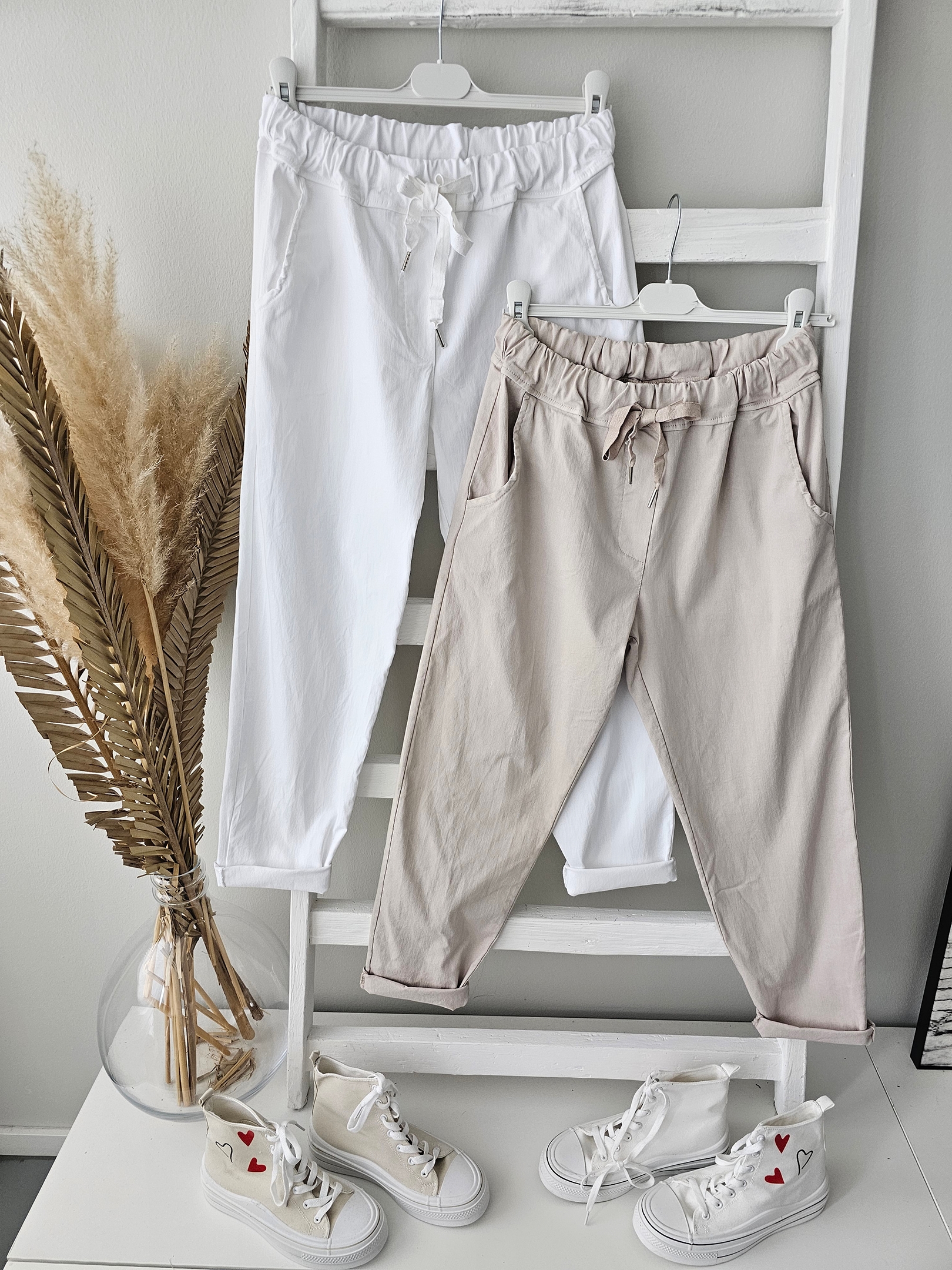 Lässige Chino – Escape The Ordinary – versch. Farben SALE