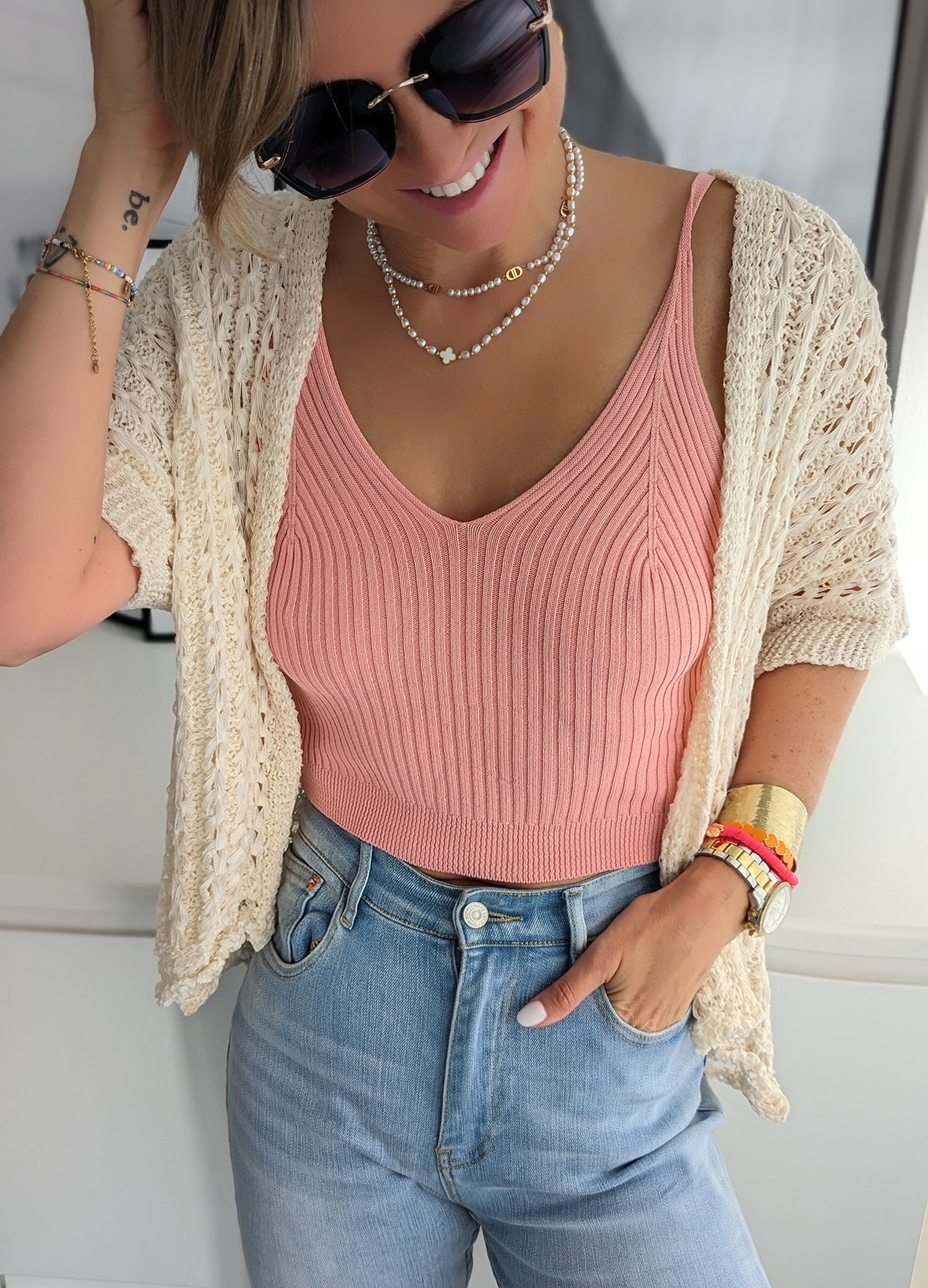 Lochstickcardigan WANT ME TOO – versch. Farben