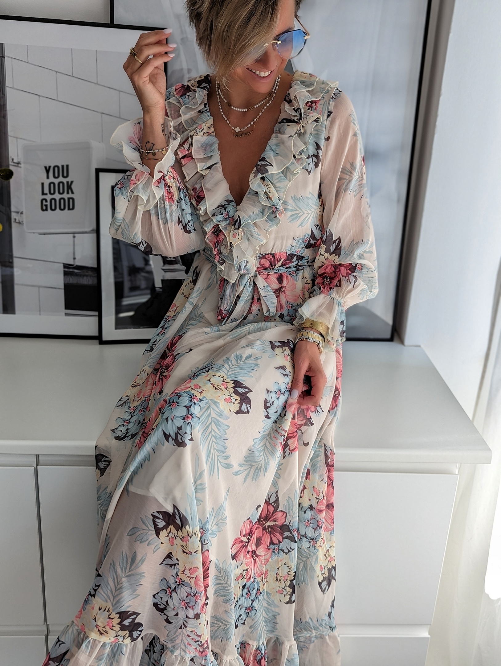 langes Kleid – BUY MYSELF FLOWERS CREME – EXCLUSIVE COLLECTION