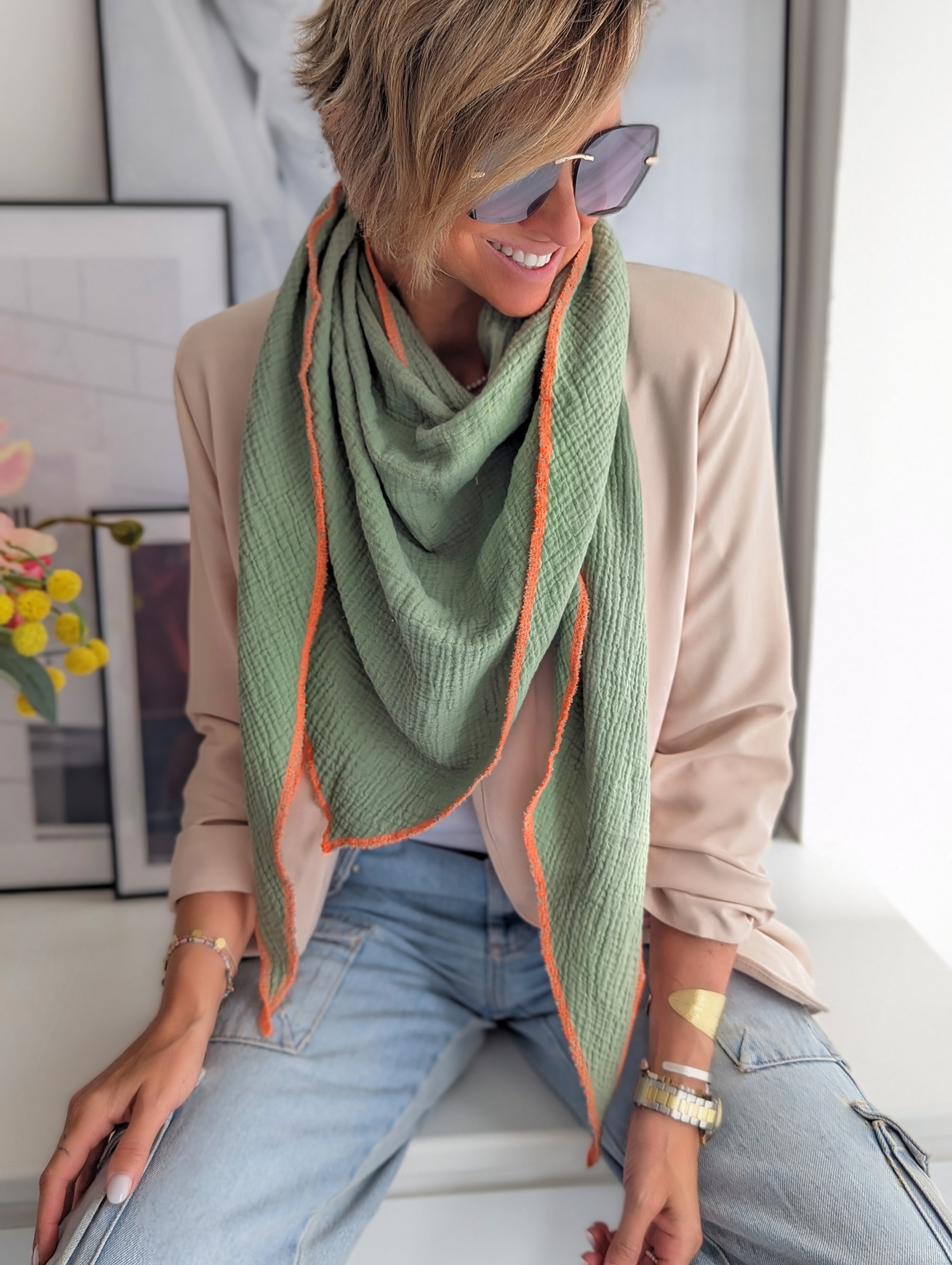 Musselintuch HOLD ME – NEON SEAM