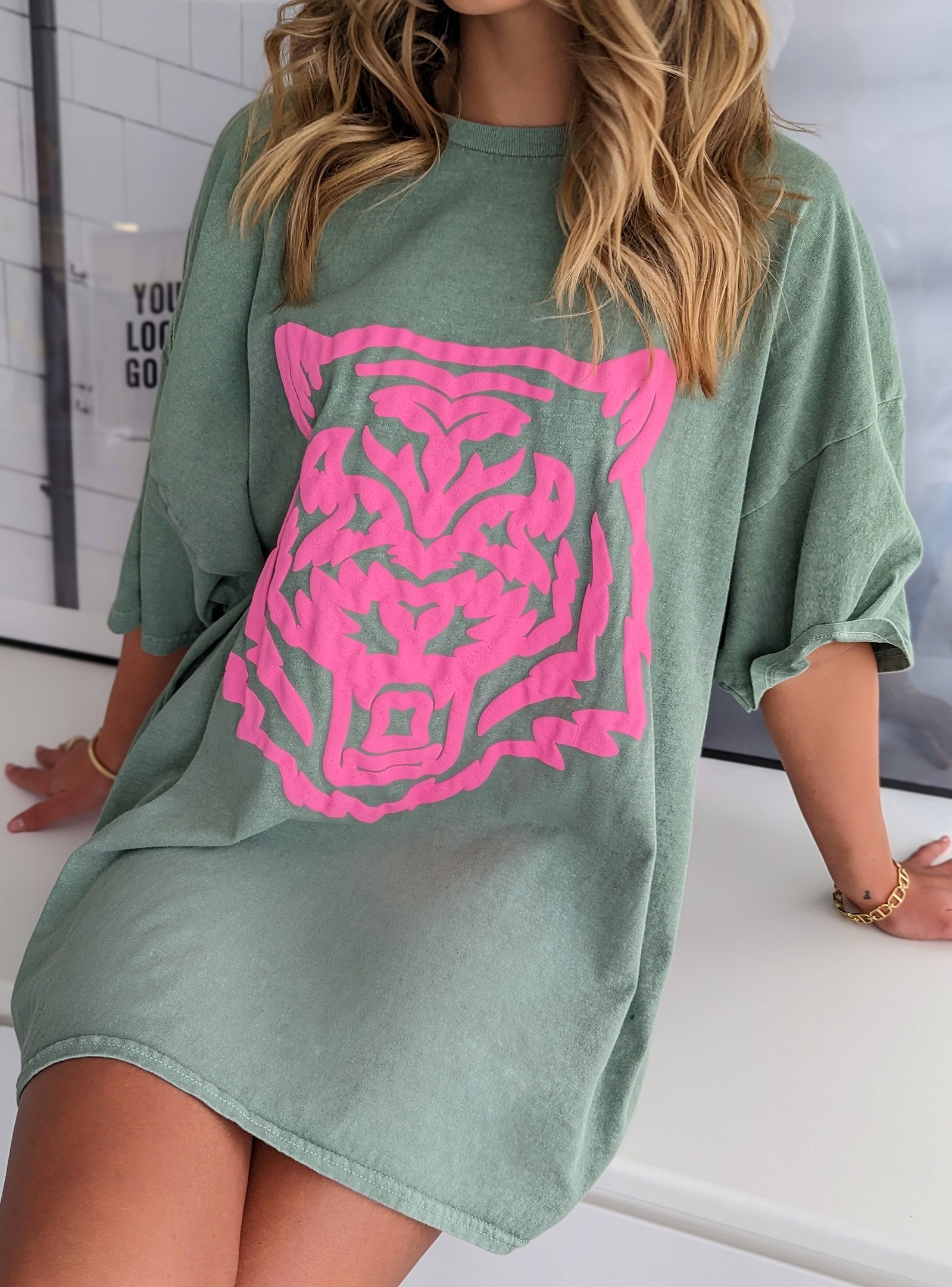 Oversize Shirt – NEON TIGER – versch. Farben