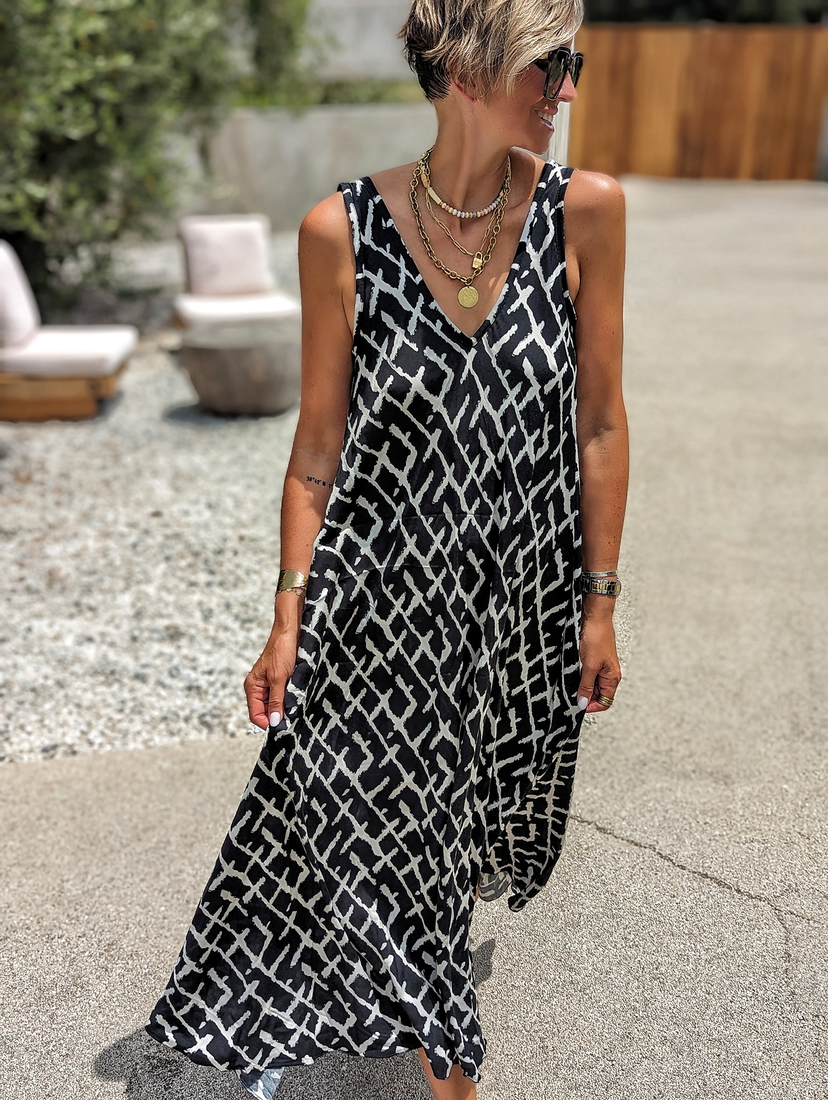 Kleid THE MAZE – versch. Farben SALE