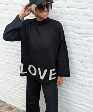 Strick Set LOVE – versch. Farben