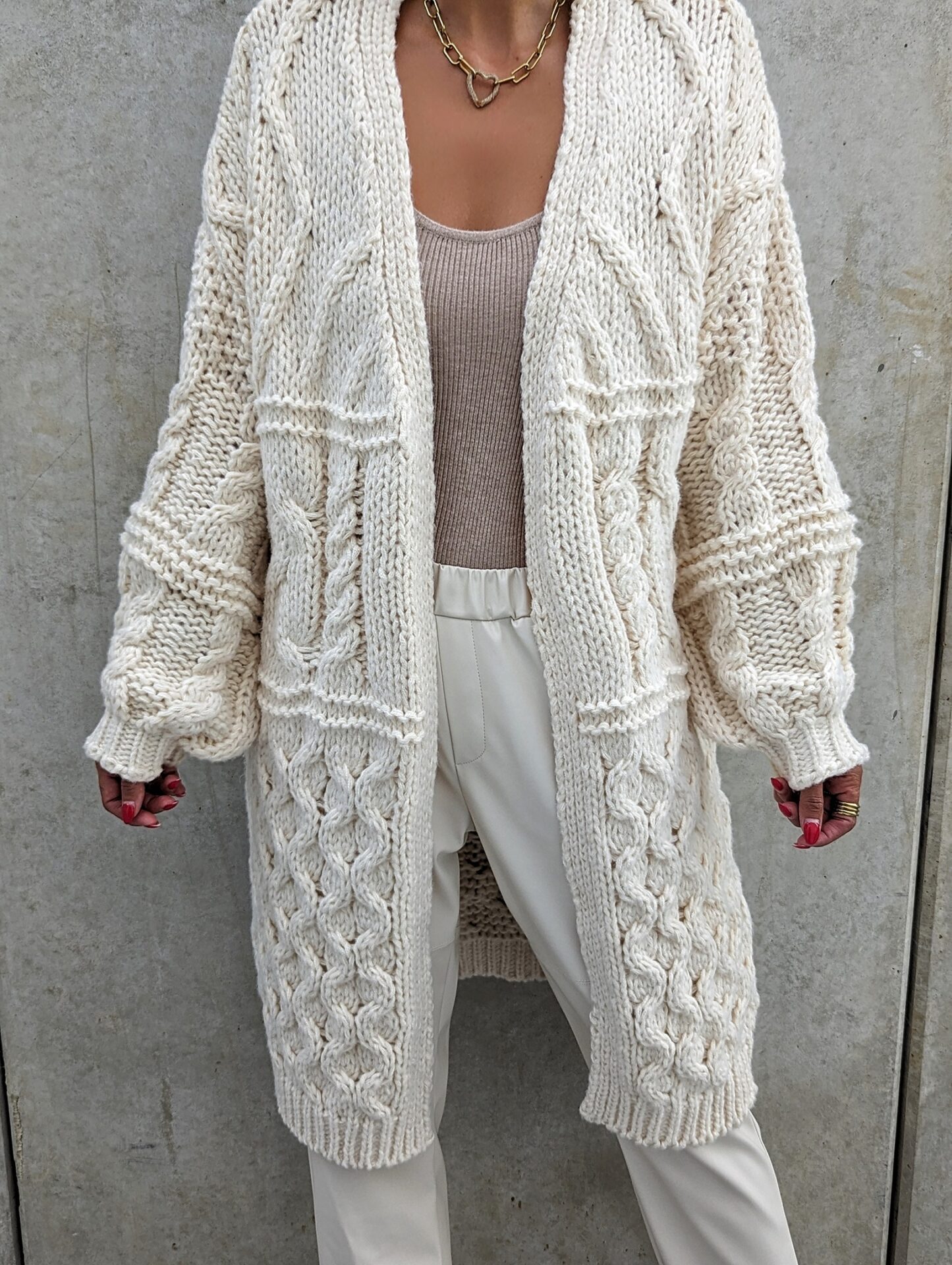 Langer Grobstrickcardigan APPALACHIANS – creme