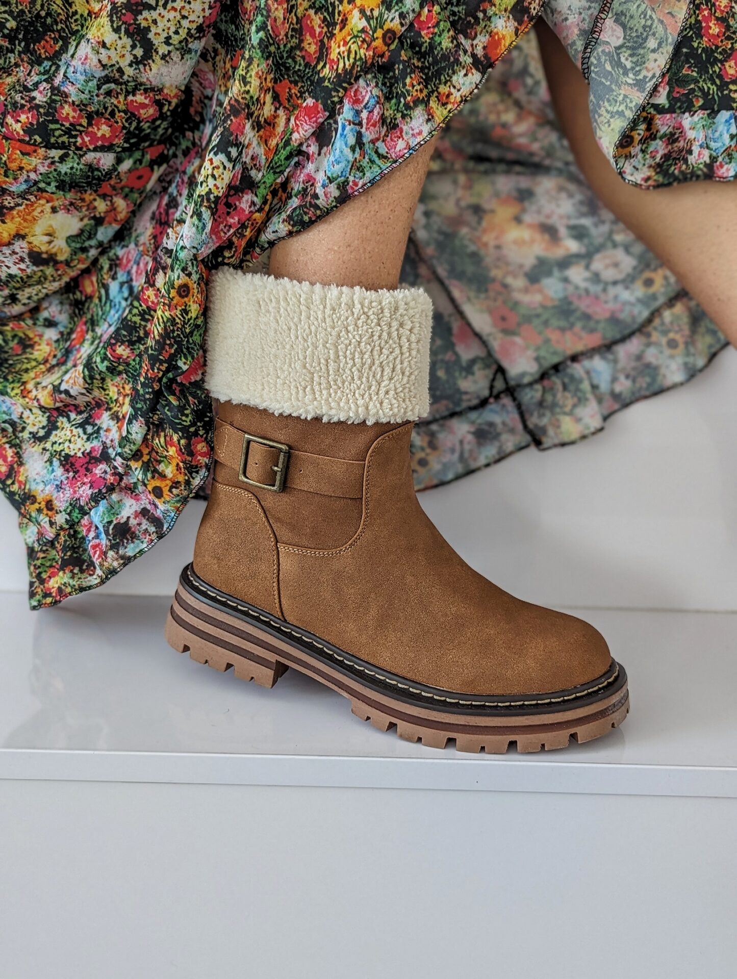 Boots CONQUEST – camel
