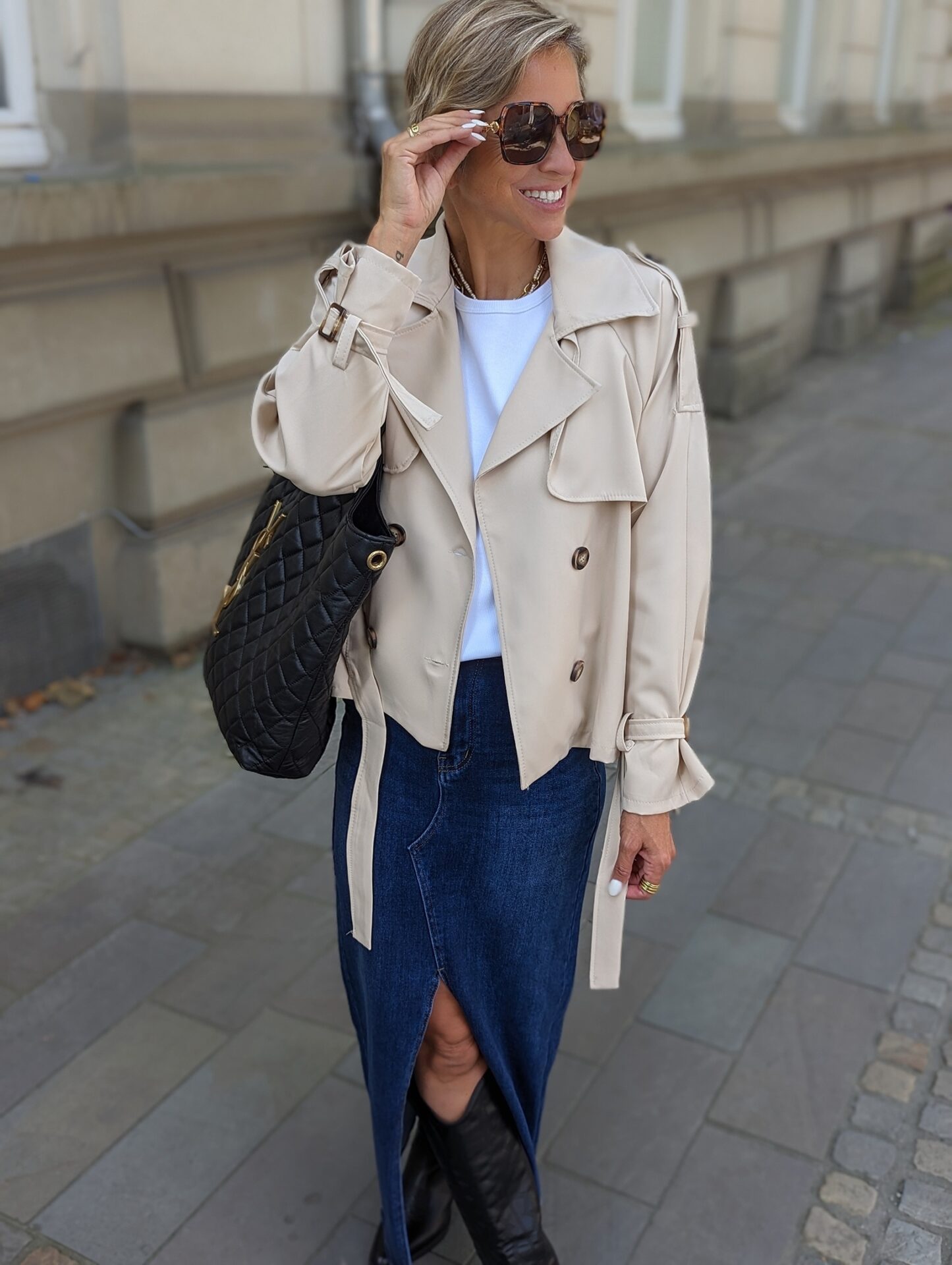SHORT TRENCH STAY TRENDY – versch. Farben