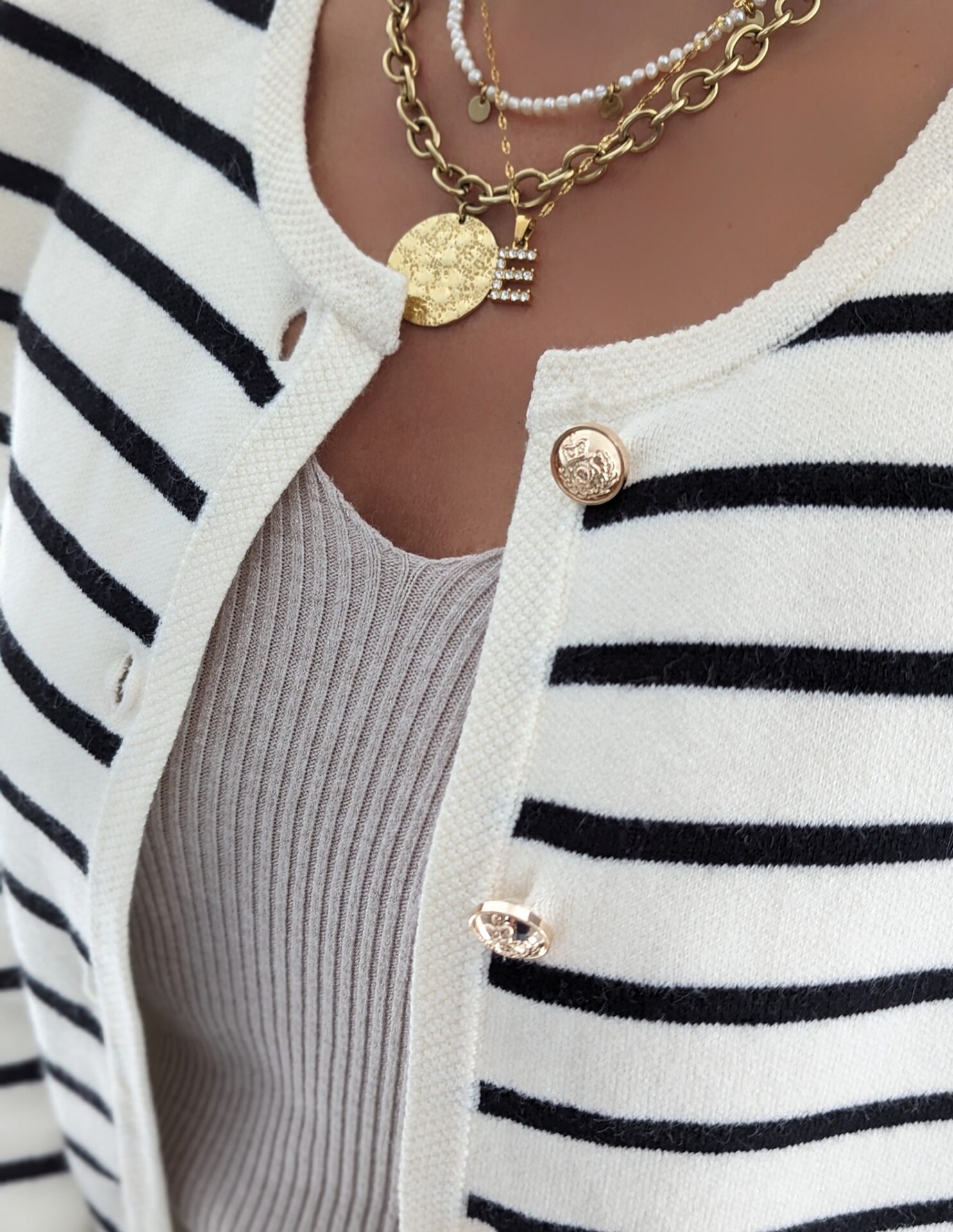 Boucle Knit Cardigan mit Streifen CASTLE – versch. Farben