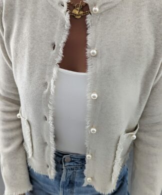 Feinstrickcardigan BEAUTIFUL PEARLS – versch. Farben