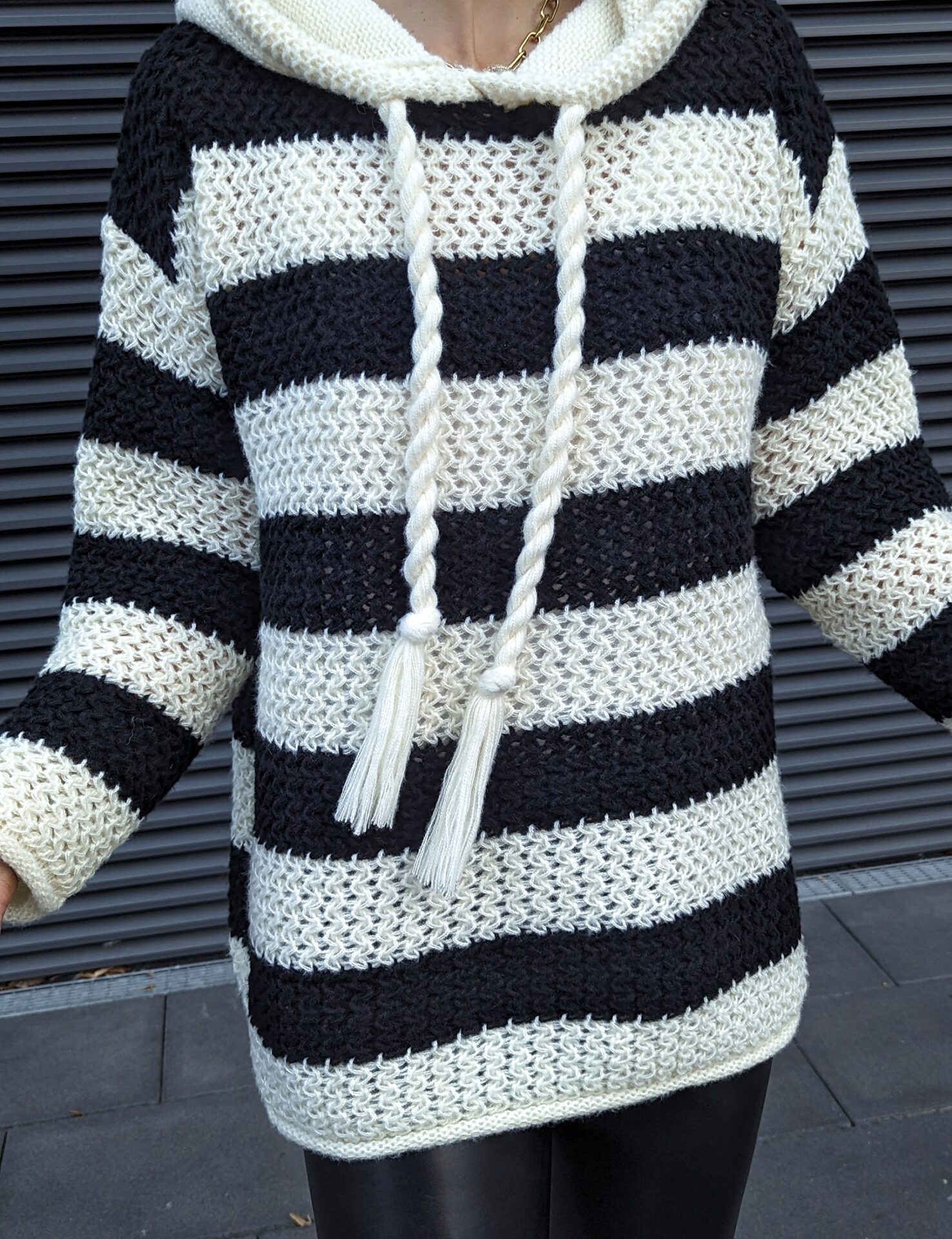 Strick Hoodie STRIPED BICOLOR