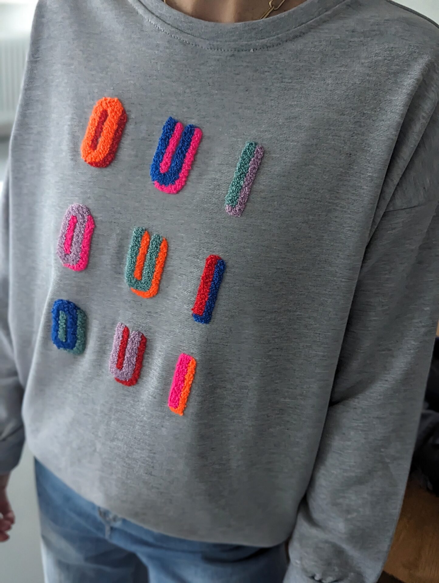 Sweater OUI OUI – versch. Farben