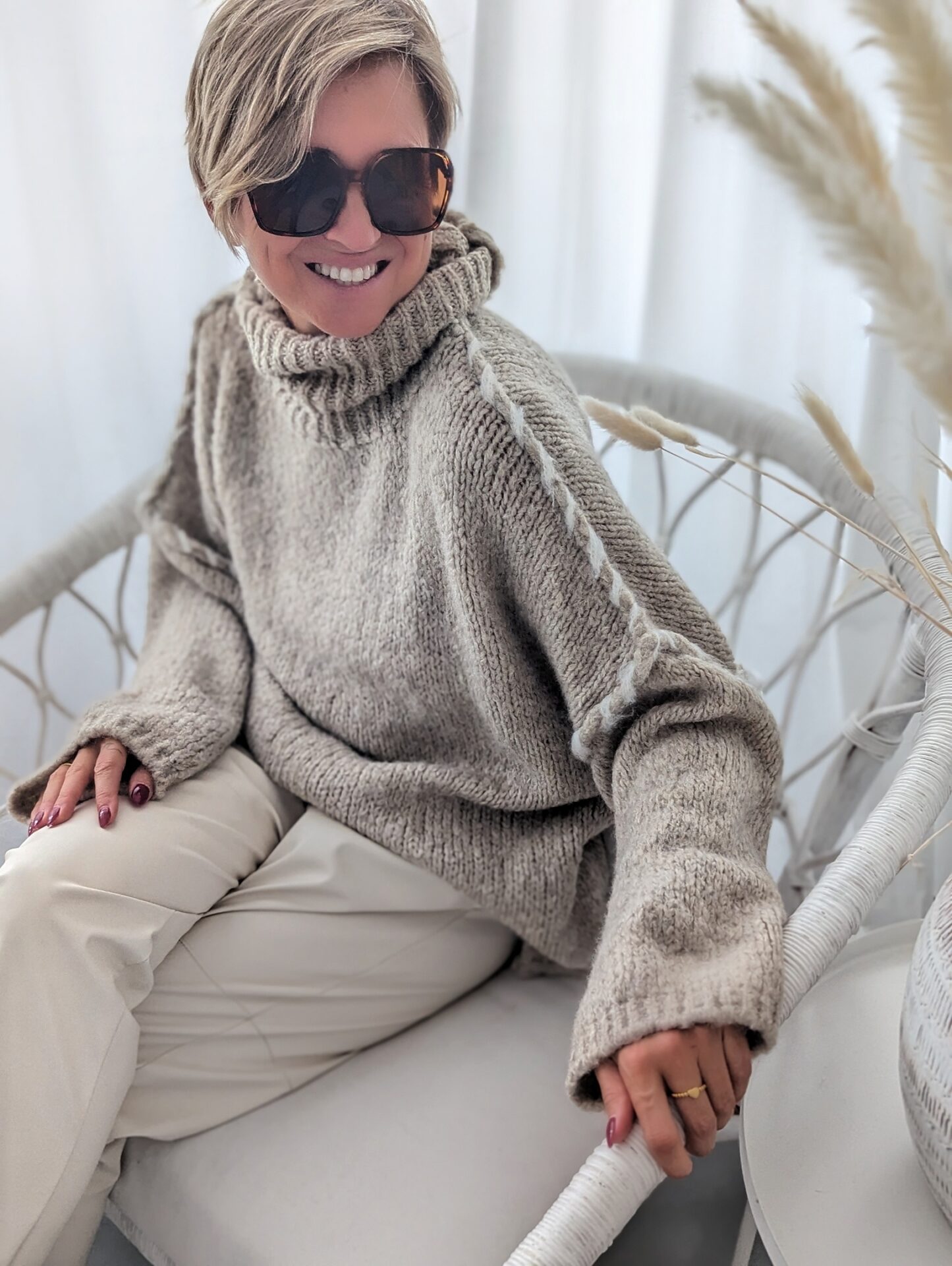 Rolkragenpullover  STITCH – versch. Farben