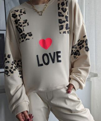 Sweater SELF LOVE LEO – beige