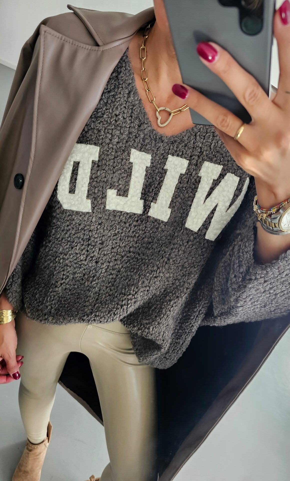 Plüsch Pullover WILD taupe