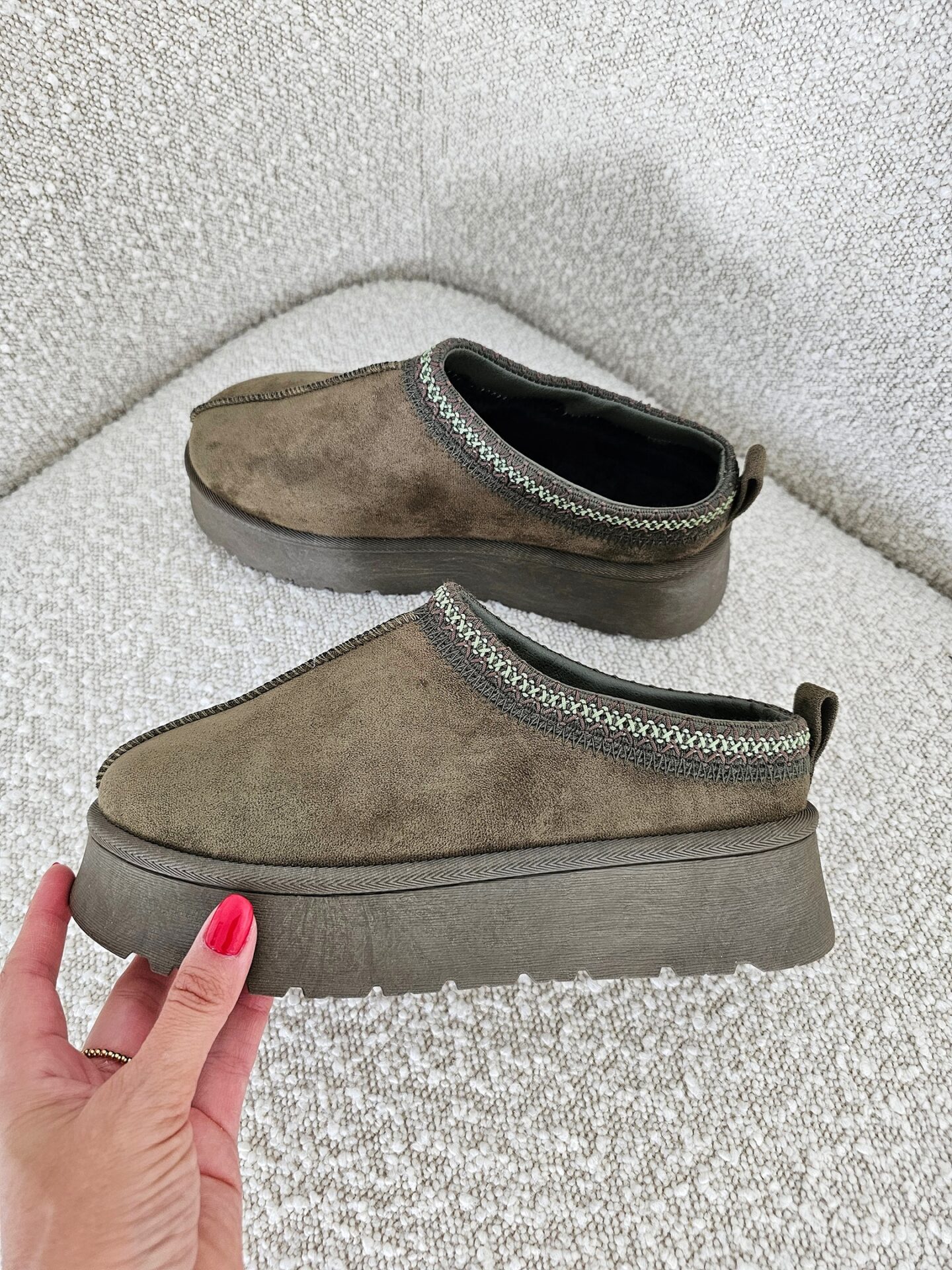 Slipboots SYDNEY PLATFORM  – khaki