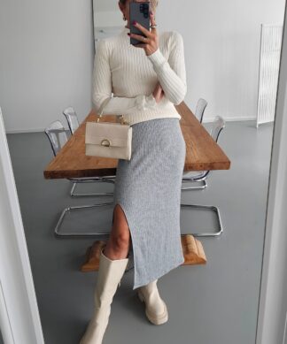 FEINSTRICKROCK DAY TO DAY – versch. Farben