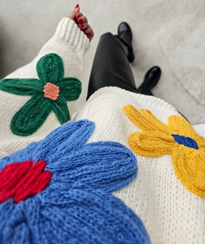 Strickpullover GRANDE FLEUR – creme