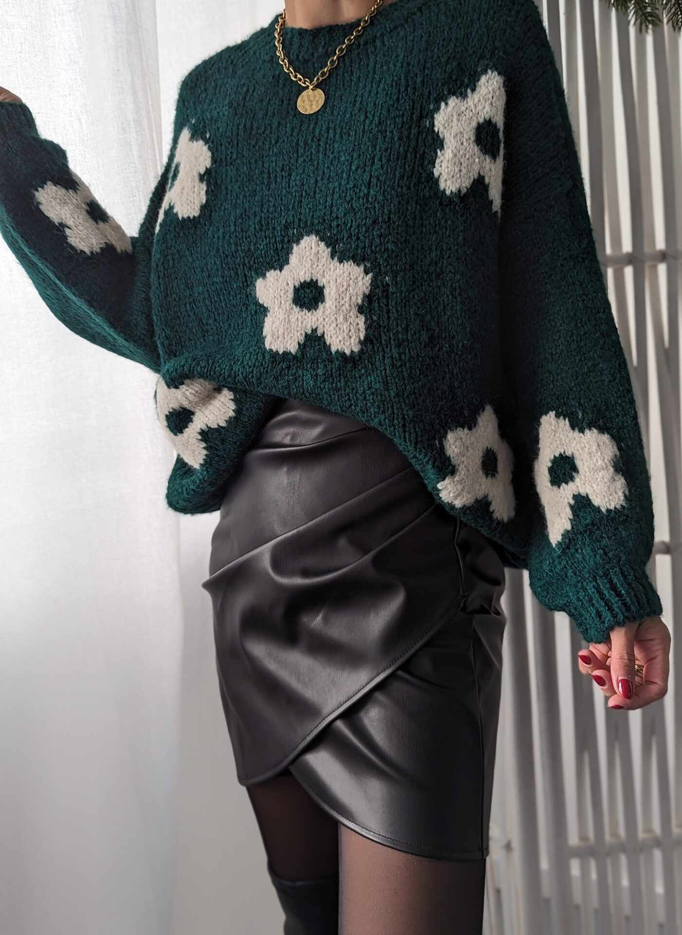 Strickpullover FLOWER POWER – versch. Farben