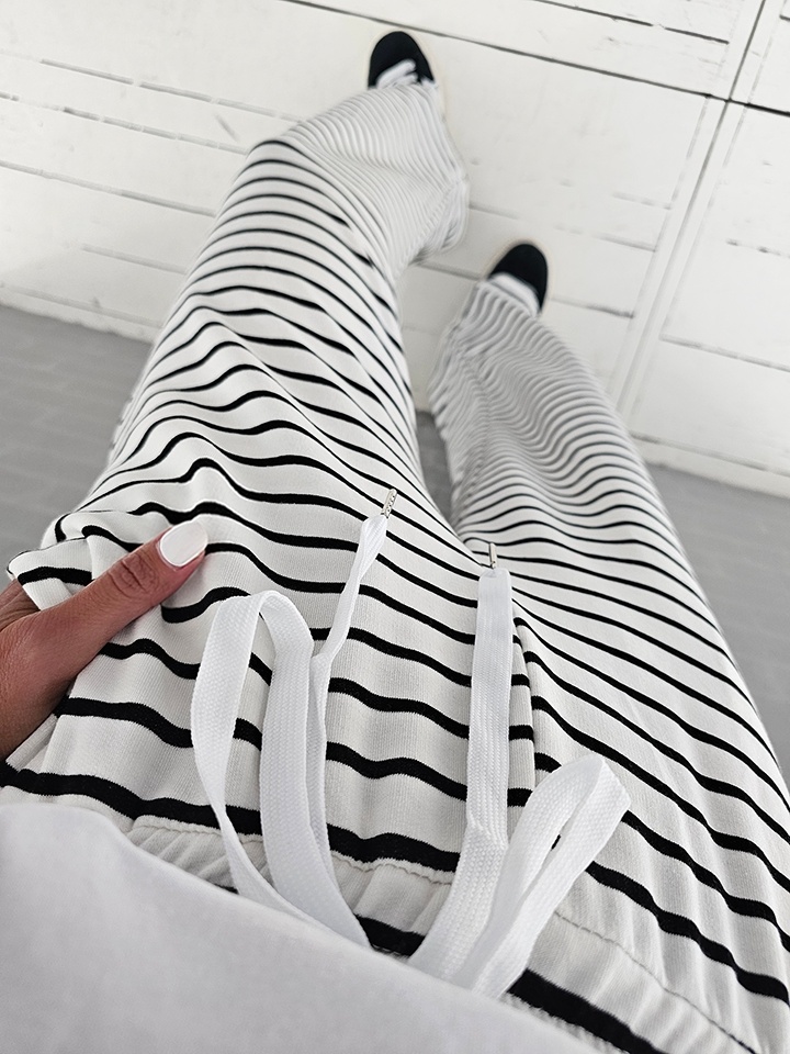 coole Hose RELAXED STRIPES