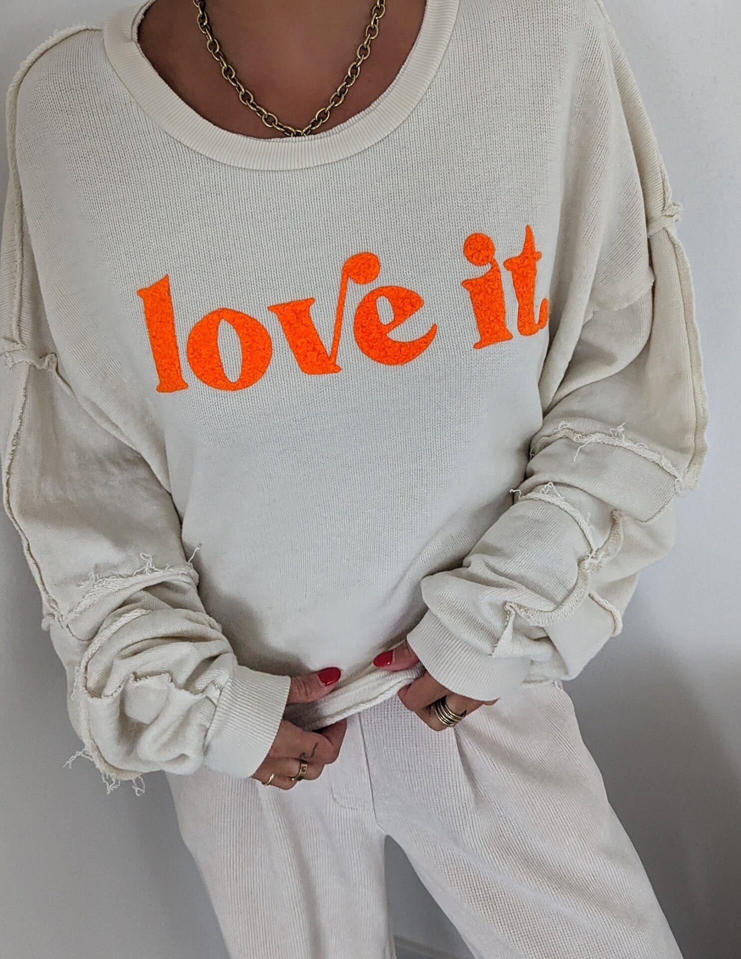 Sweater LOVE IT – versch. Farben