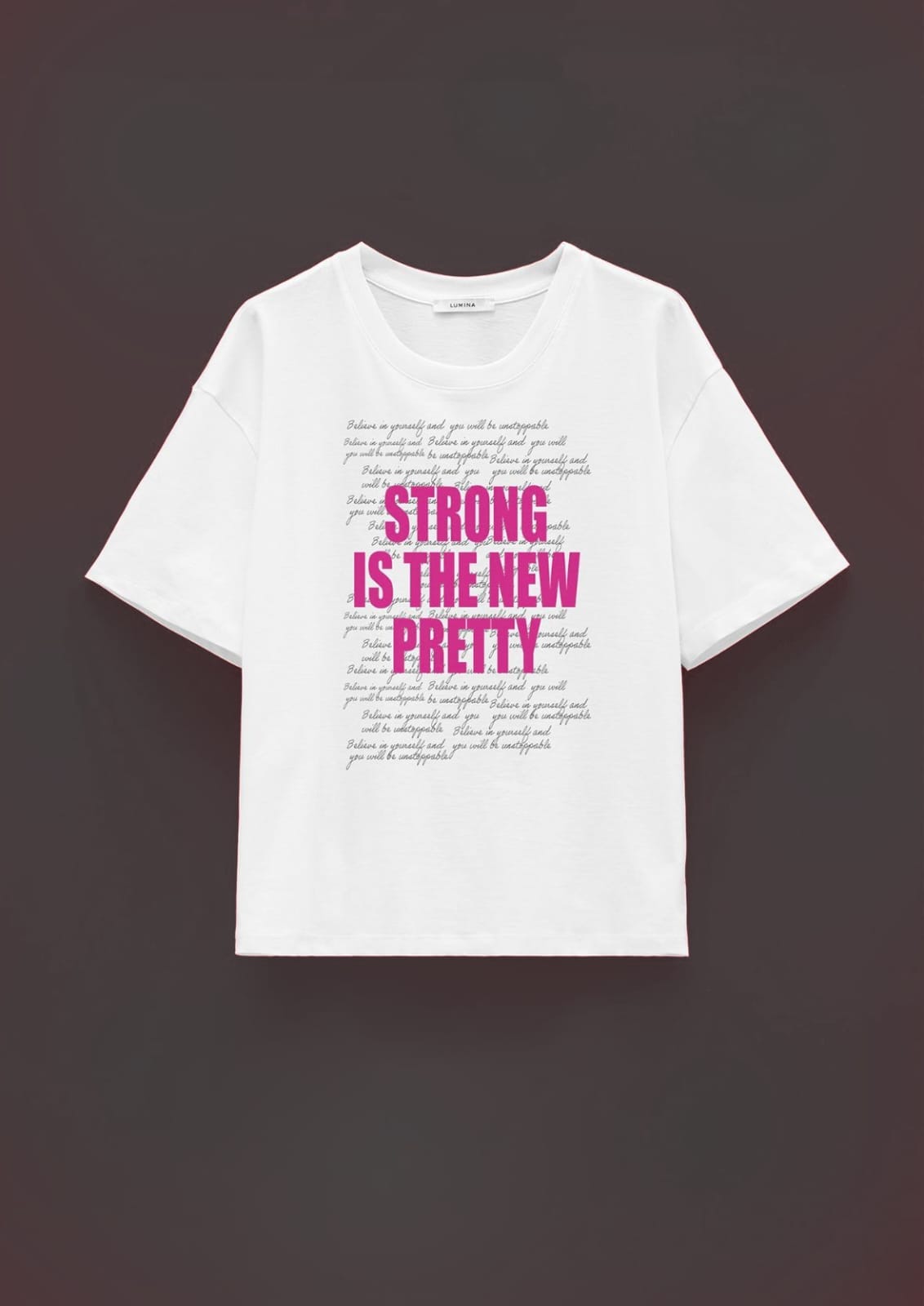 T-Shirt STRONG – weiss Womans Day special